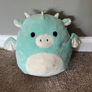 blue dragon has stain no tag